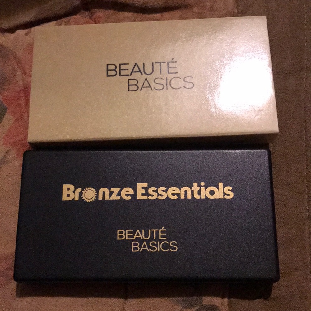 Beauté Basics Bronze Essentials